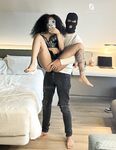FreakyMariah: Naaktfoto's
