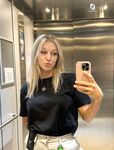 Noamaes: Naaktfoto's