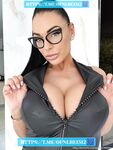 Nadine Kerastas: Naaktfoto's