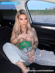 Lois Kitzen: Naaktfoto's