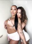 Vixyless: Naaktfoto's