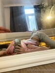 Vixyless: Naaktfoto's