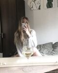 Vixyless: Naaktfoto's