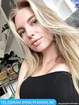 Vixyless: Naaktfoto's