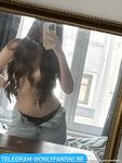 Vixyless: Naaktfoto's