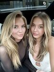 Vixyless: Naaktfoto's