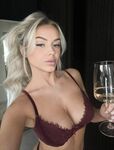 Olivia Talar: Naaktfoto's
