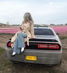 Floppaly: Naaktfoto's