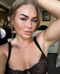 Demi Torenstra: Naaktfoto's