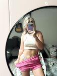 Booty Luna: Naaktfoto's