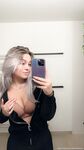 Booty Luna: Naaktfoto's