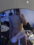 Booty Luna: Naaktfoto's