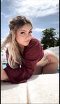Booty Luna: Naaktfoto's
