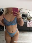 Booty Luna: Naaktfoto's