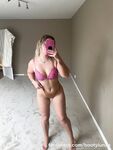 Booty Luna: Naaktfoto's