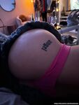 Booty Luna: Naaktfoto's