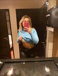 Booty Luna: Naaktfoto's