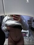 Booty Luna: Naaktfoto's