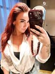 Macey-Roos: Naaktfoto's