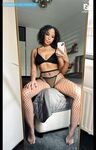 Romy Indy: Naaktfoto's