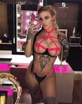 Kayley Wouters / InkedBarbiiexo: Naaktfoto's