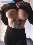 Kayley Wouters / InkedBarbiiexo: Naaktfoto's