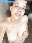 xBambixx: Naaktfoto's