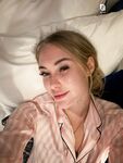 Anna Bron: Naaktfoto's