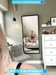 Noa MNK: Naaktfoto's