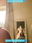 Noa MNK: Naaktfoto's