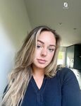 Fleurtjee: Naaktfoto's