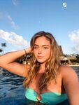 Fleurtjee: Naaktfoto's