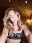 Fleurtjee: Naaktfoto's
