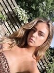 Fleurtjee: Naaktfoto's