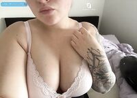 Kusjechriss: Naaktfoto's