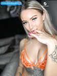 MissBlueEyes95: Naaktfoto's