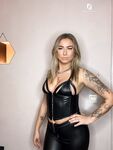 MissBlueEyes95: Naaktfoto's