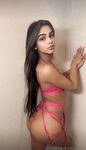 Yara Nour: Naaktfoto's