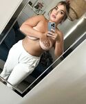 Stevie Burns: Naaktfoto's