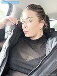 Stevie Burns: Naaktfoto's