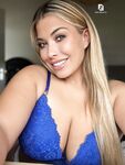 Stevie Burns: Naaktfoto's