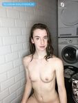 ItsYourQueen: Naaktfoto's