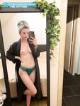 ItsYourQueen: Naaktfoto's