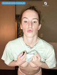 ItsYourQueen: Naaktfoto's