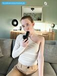 ItsYourQueen: Naaktfoto's