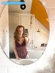 ItsYourQueen: Naaktfoto's